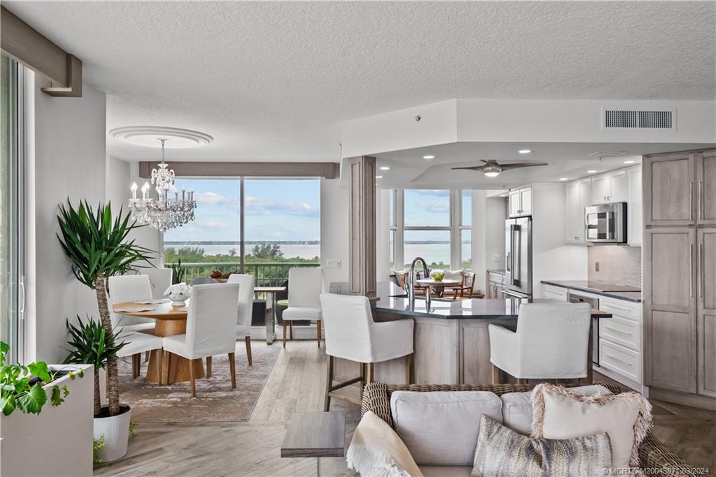 8650 S Ocean Drive 806
