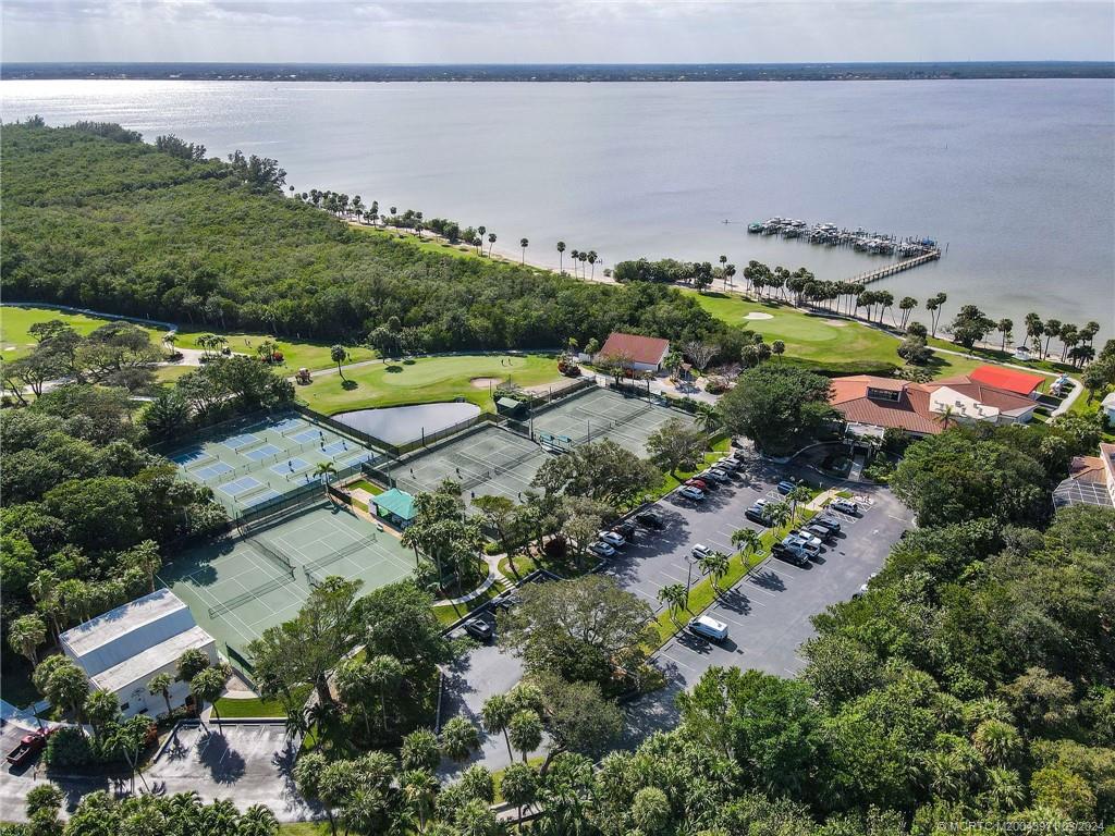 8650 S Ocean Drive 806