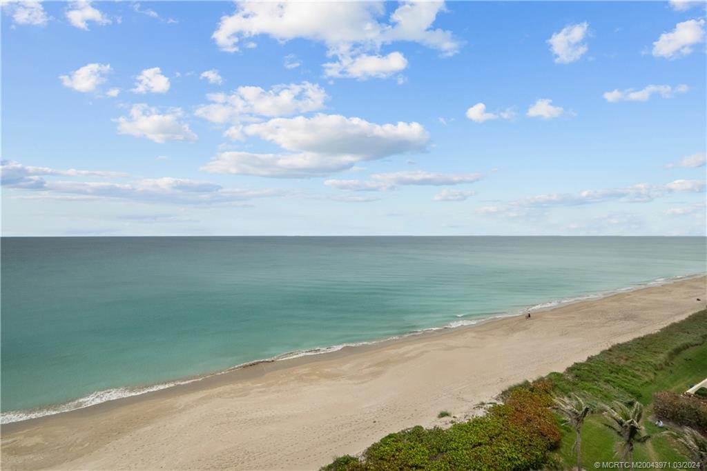 8650 S Ocean Drive 806