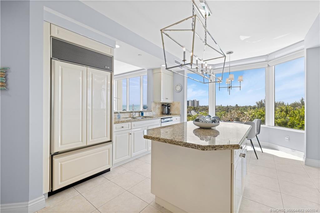 10072 S Ocean Drive 4