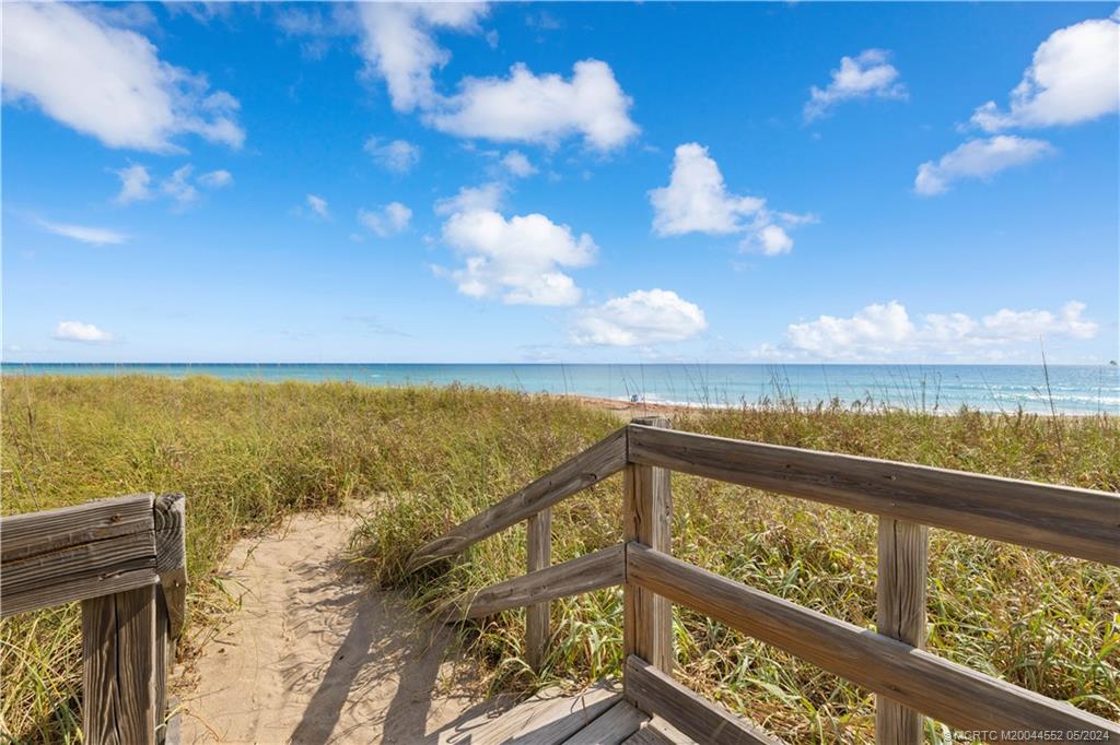 10072 S Ocean Drive 4