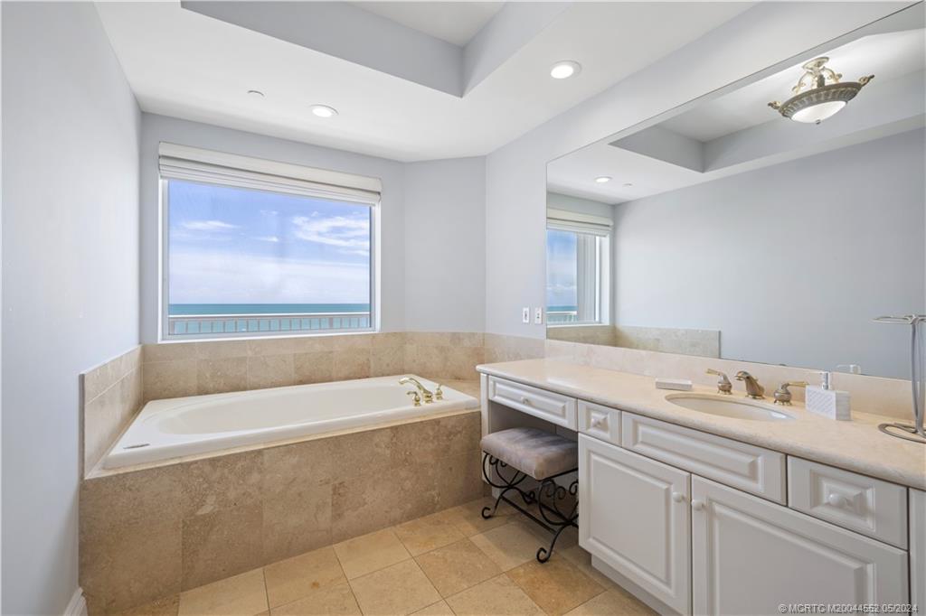 10072 S Ocean Drive 4
