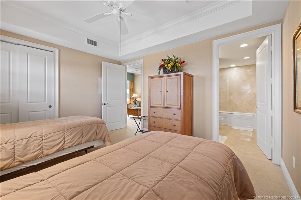 10072 S Ocean Drive 4