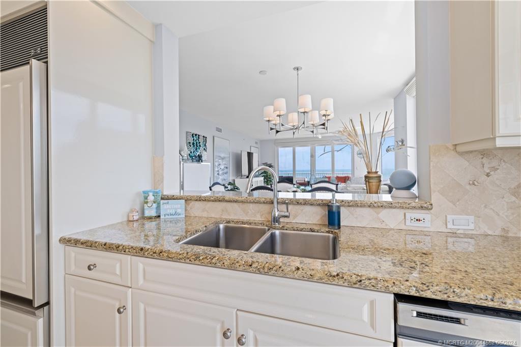 10072 S Ocean Drive 4