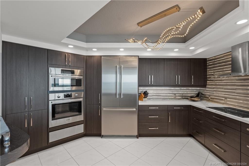 8650 S Ocean Drive 605