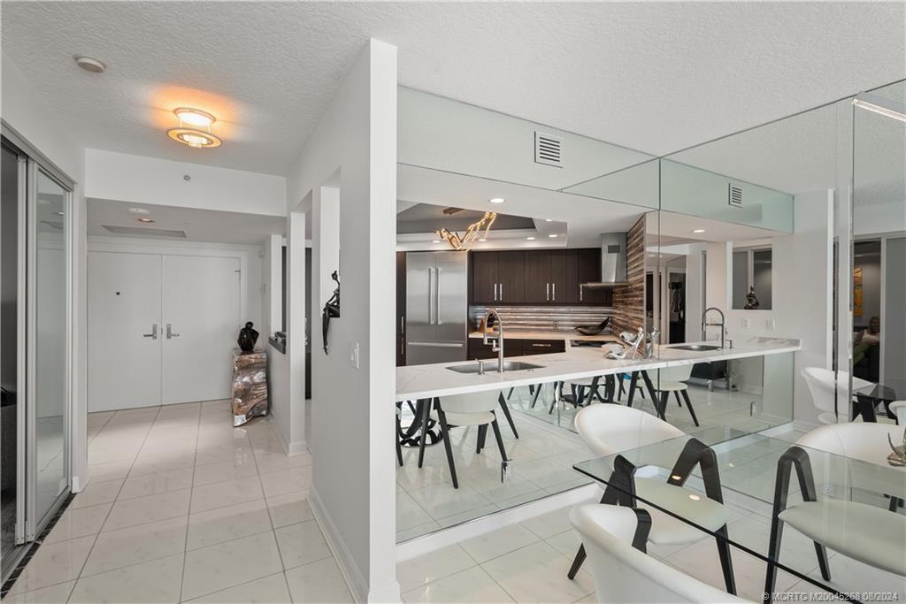 8650 S Ocean Drive 605