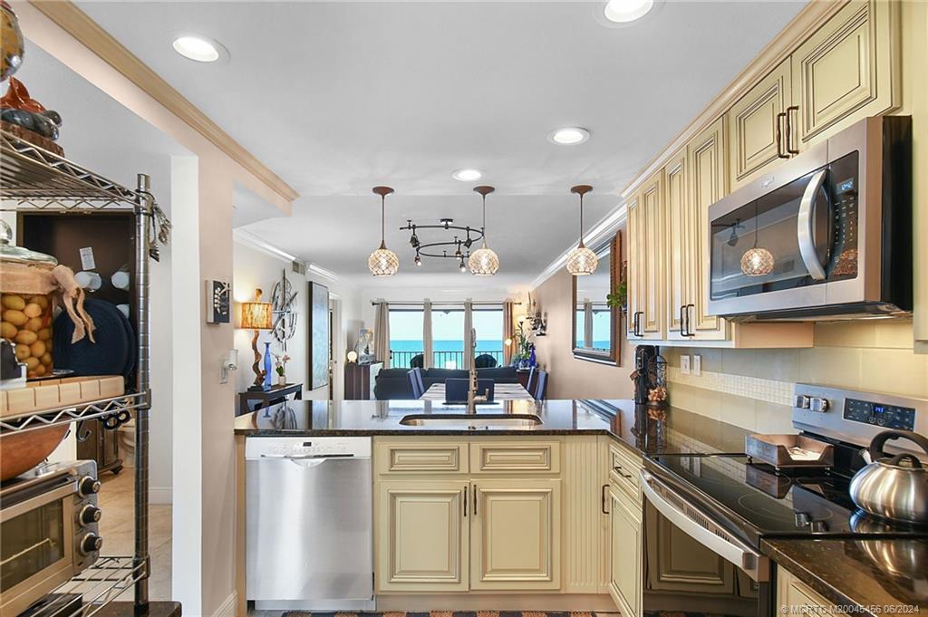 9490 S Ocean Drive 314