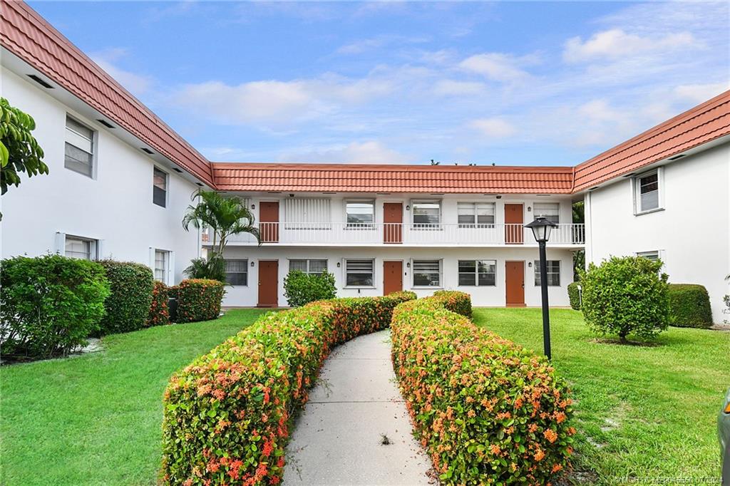 2600 SE Ocean Blvd FF5