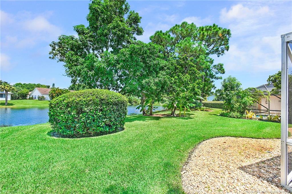 1975 SW Oak Ridge Road
