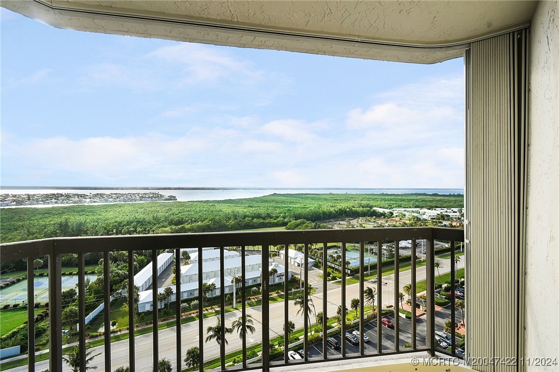 9550 S Ocean Drive 1610