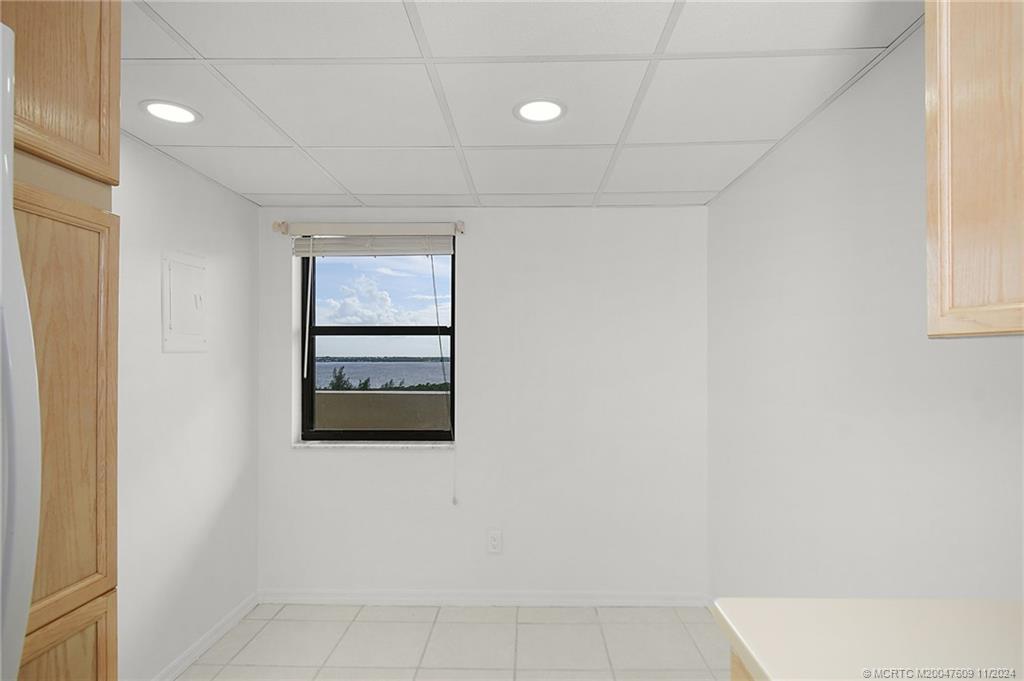 10044 S Ocean Drive 1204