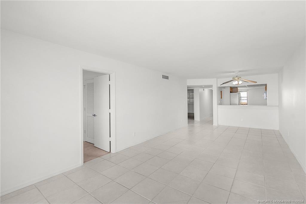 10044 S Ocean Drive 1204