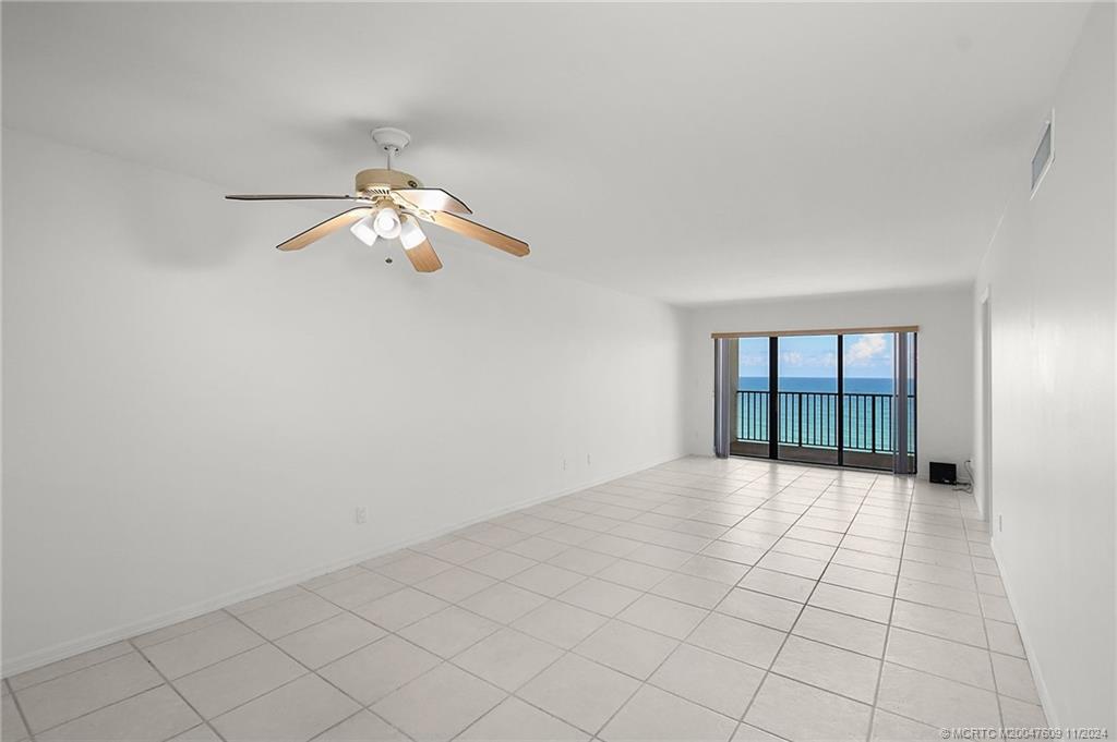 10044 S Ocean Drive 1204