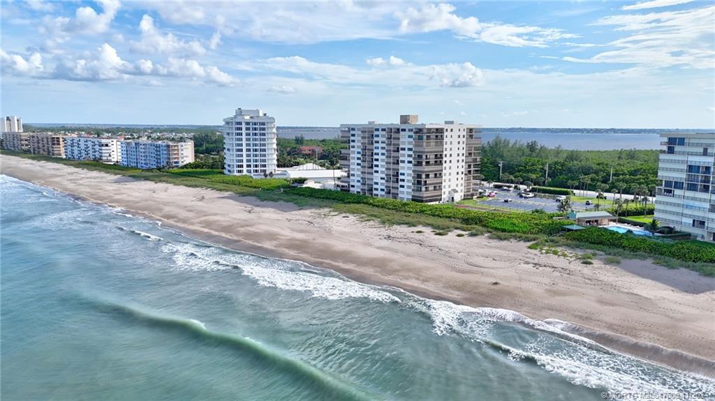 10044 S Ocean Drive 1204