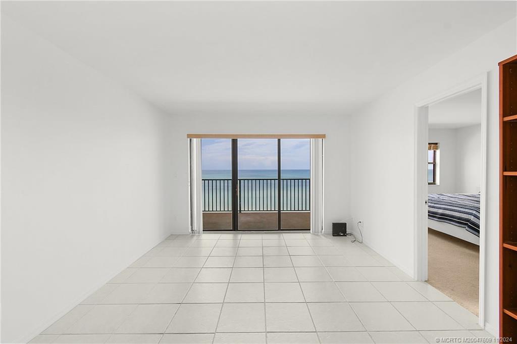 10044 S Ocean Drive 1204