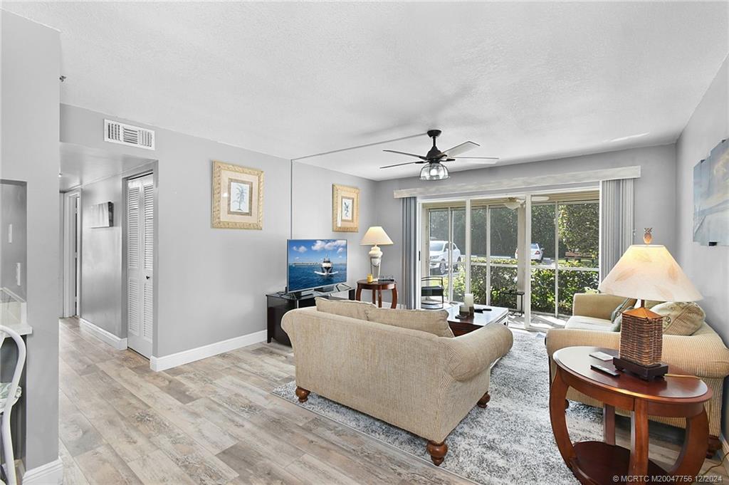 4452 NE Ocean Blvd D1