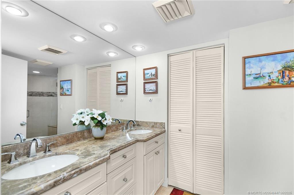 9550 S Ocean Drive 1606