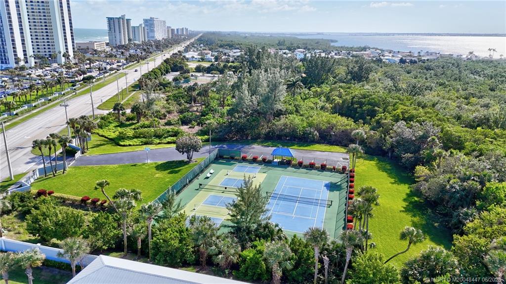 9550 S Ocean Drive 1606