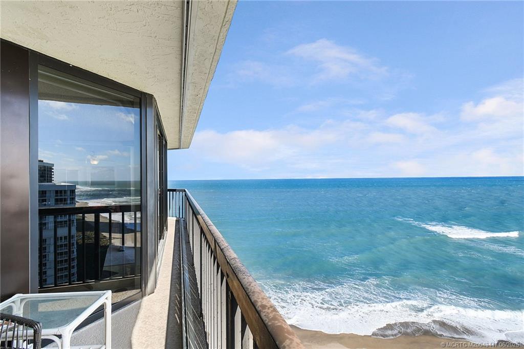 9550 S Ocean Drive 1606