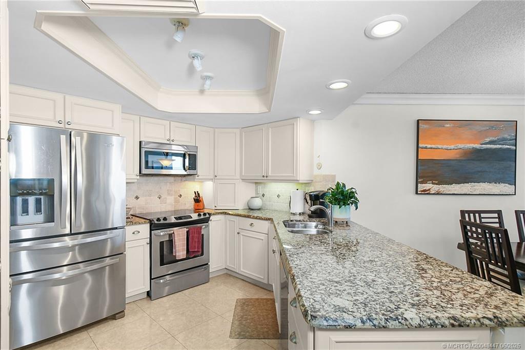 9550 S Ocean Drive 1606