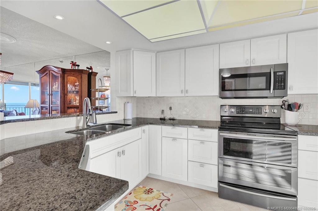 9600 S Ocean Drive 706