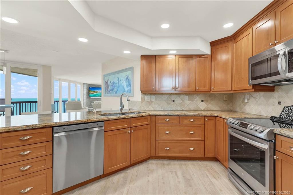 9500 S Ocean Drive 1401