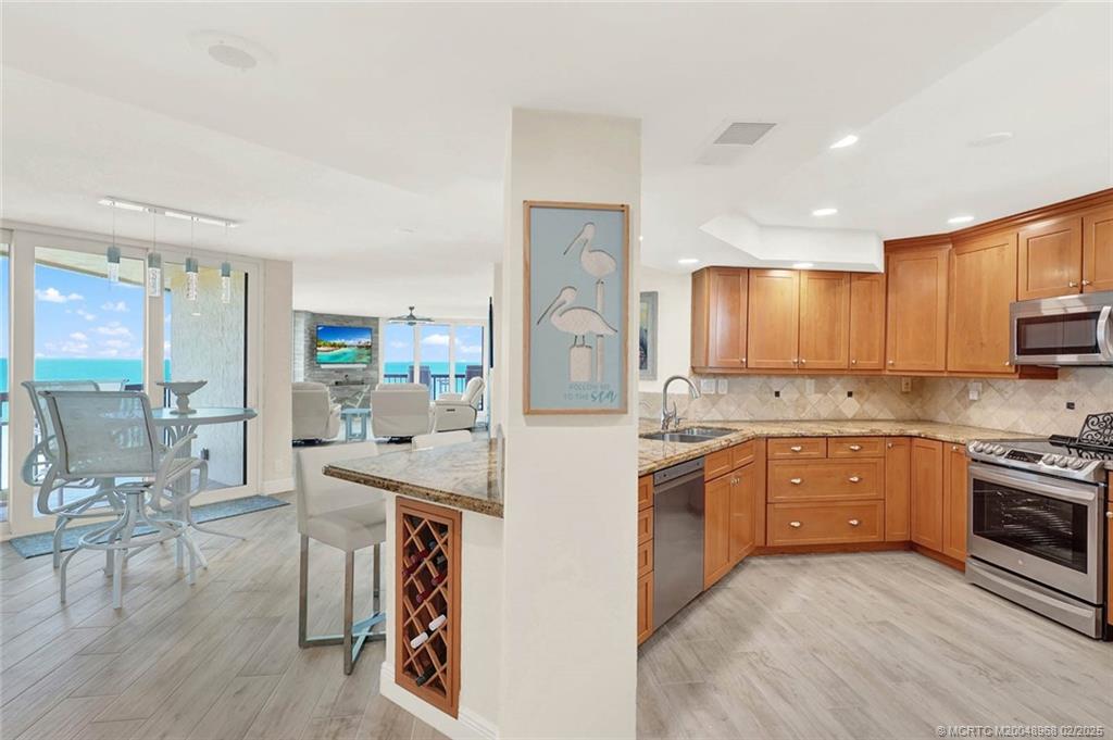 9500 S Ocean Drive 1401
