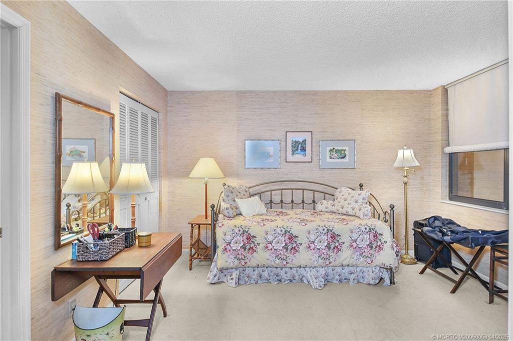 9550 S Ocean Drive 906