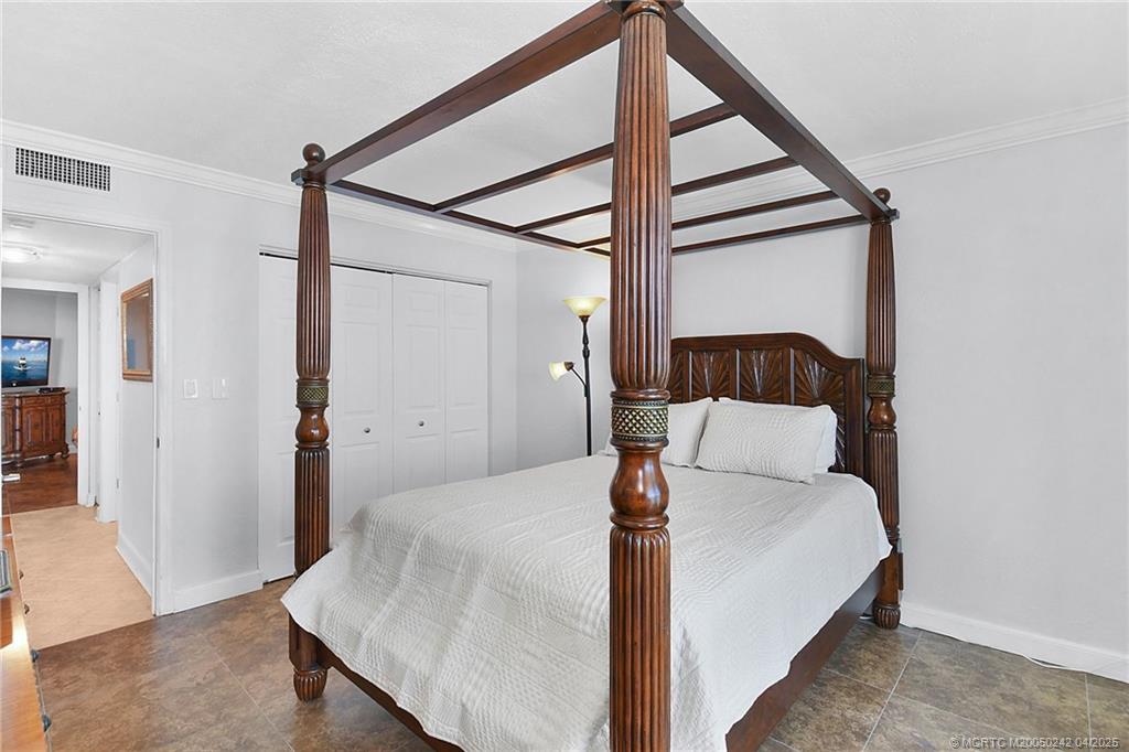9500 S Ocean Drive 1505