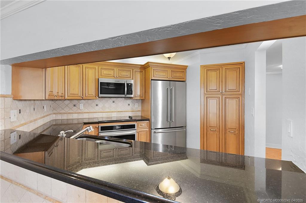 9500 S Ocean Drive 1505