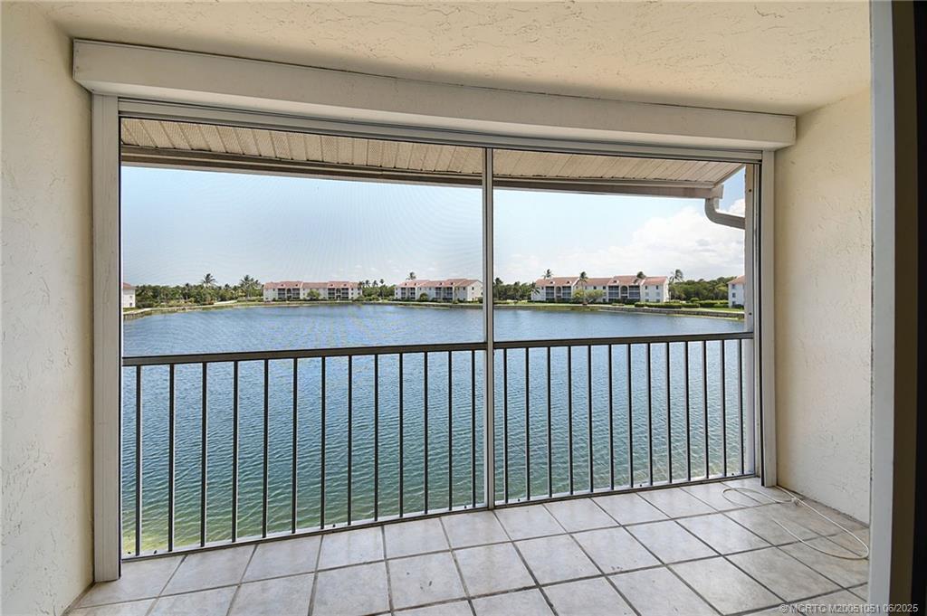 4484 NE Ocean Blvd F3