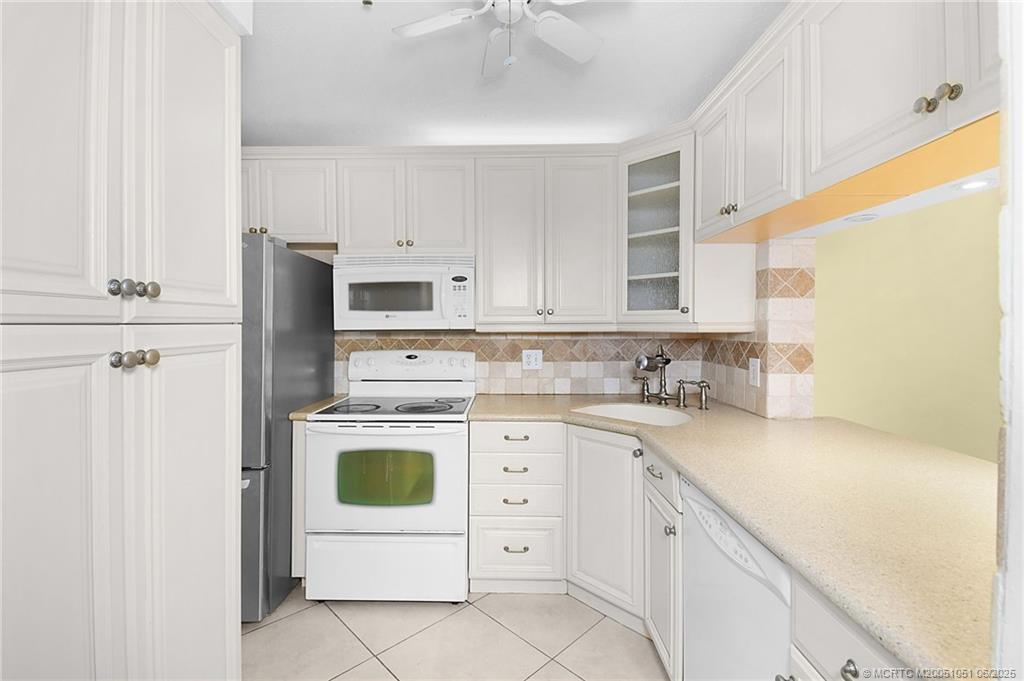 4484 NE Ocean Blvd F3