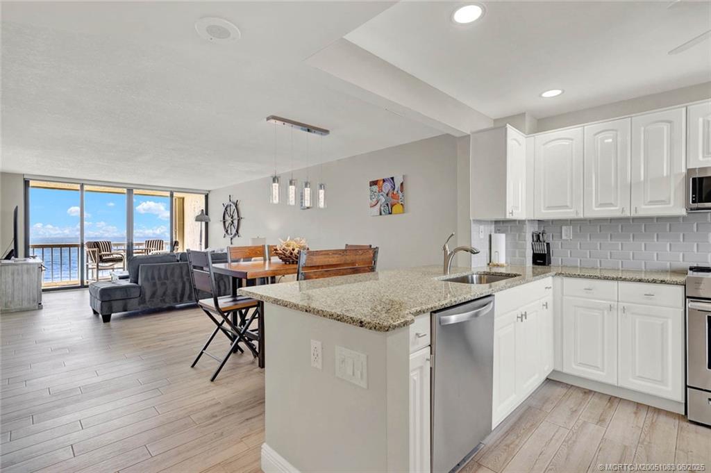 10600 S Ocean Drive 802