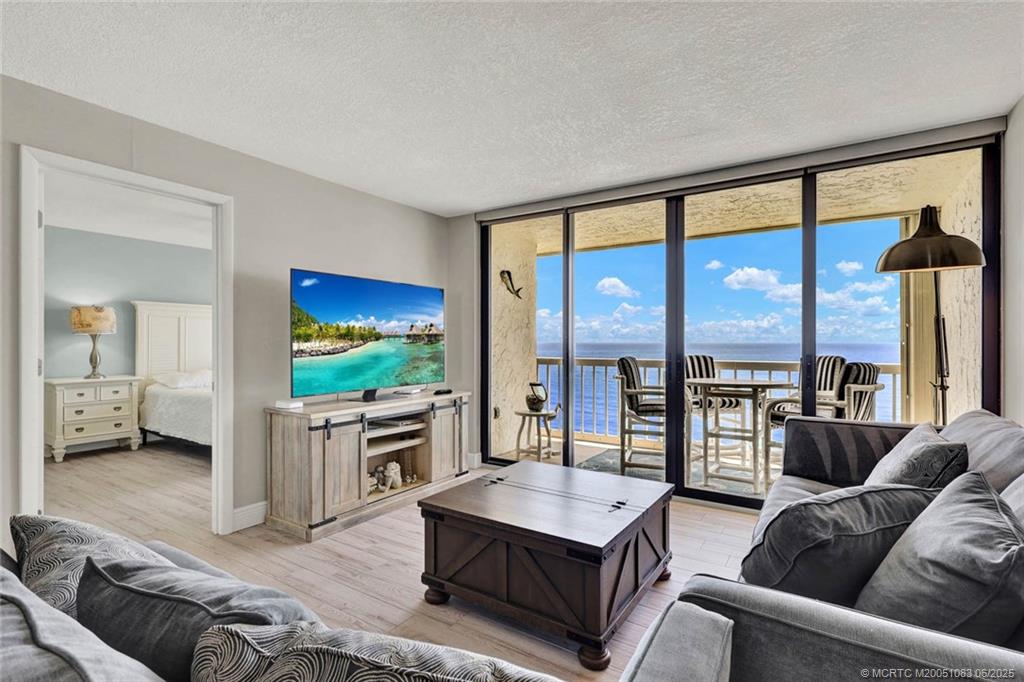 10600 S Ocean Drive 802