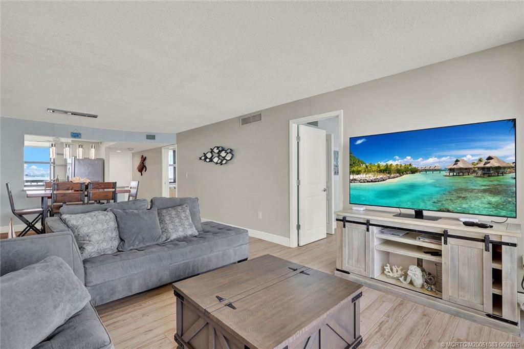 10600 S Ocean Drive 802