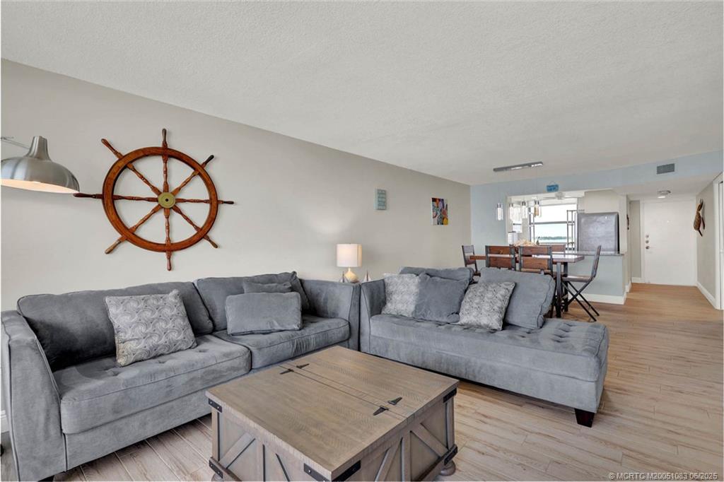 10600 S Ocean Drive 802