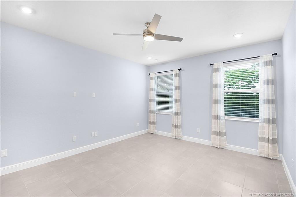 4914 SW Montclair Drive