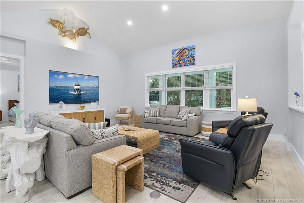 121 Eden Creek Lane