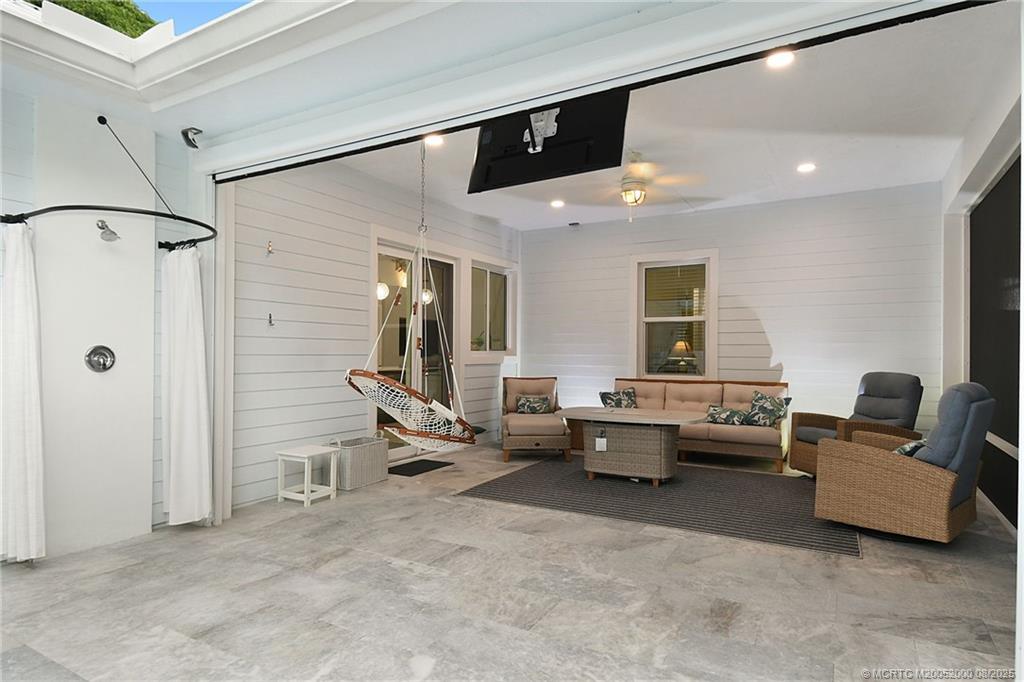 121 Eden Creek Lane