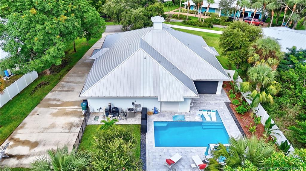 121 Eden Creek Lane
