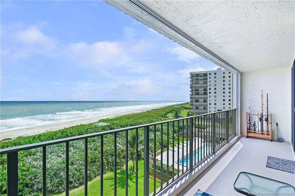 10000 S Ocean Drive 503