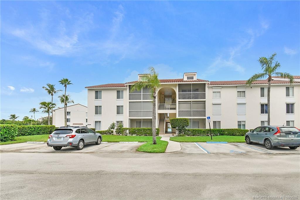 4444 NE Ocean Blvd E1