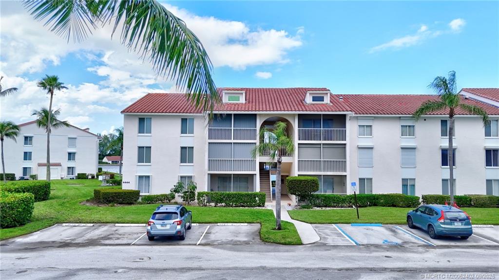 4444 NE Ocean Blvd E1