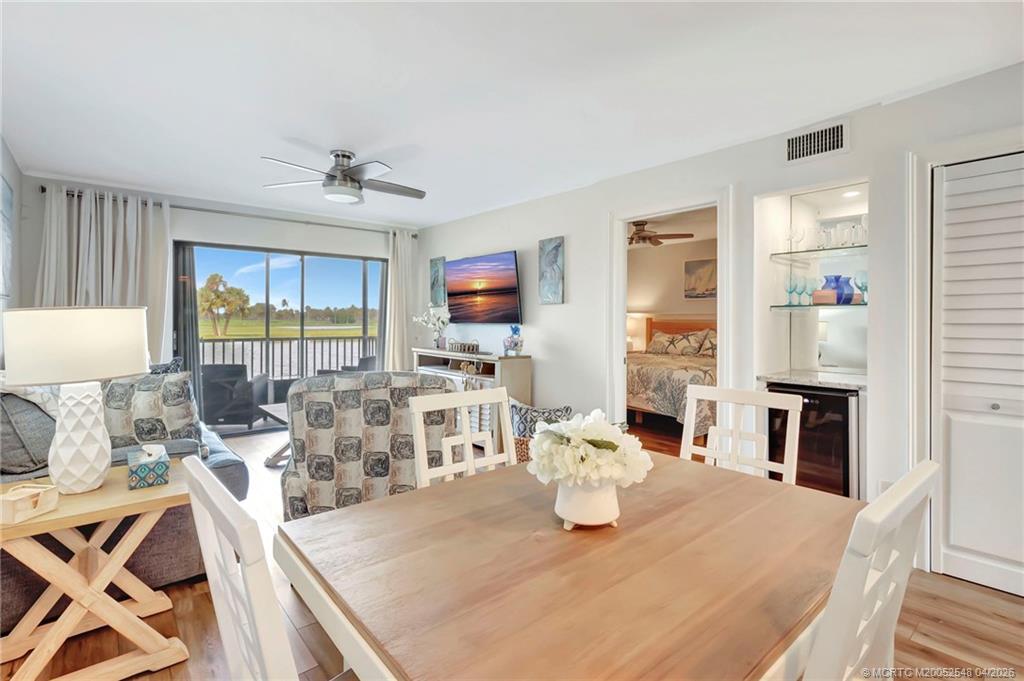 40 NE Plantation Road 107