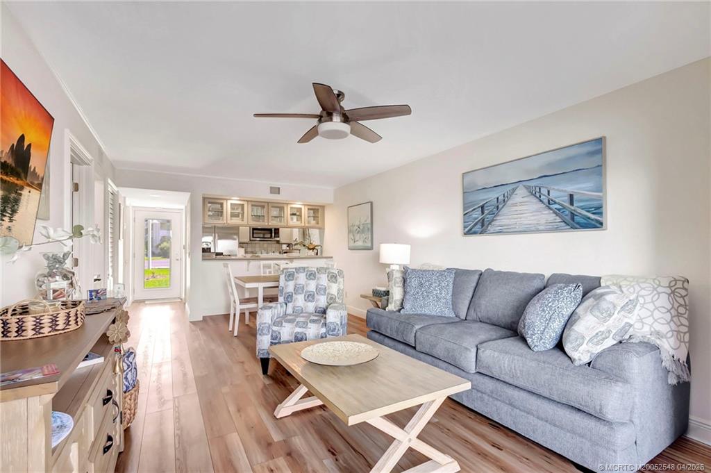 40 NE Plantation Road 107