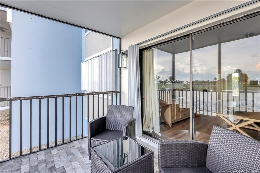 40 NE Plantation Road 107