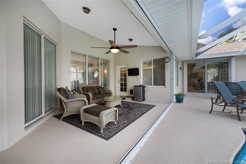 5068 SW Landing Creek Drive