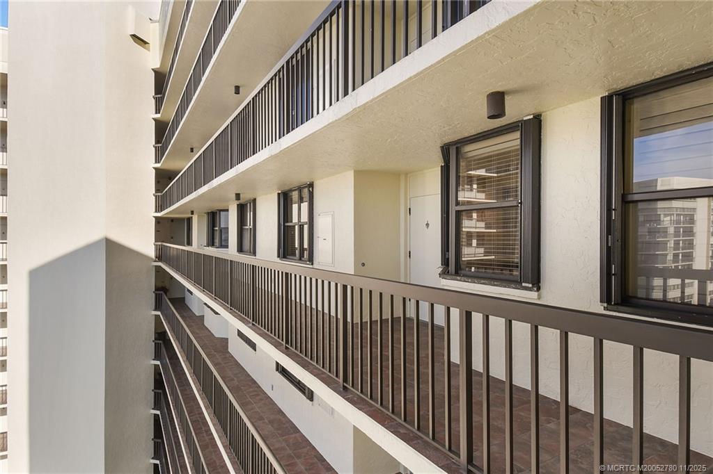 9550 S Ocean Drive 1709