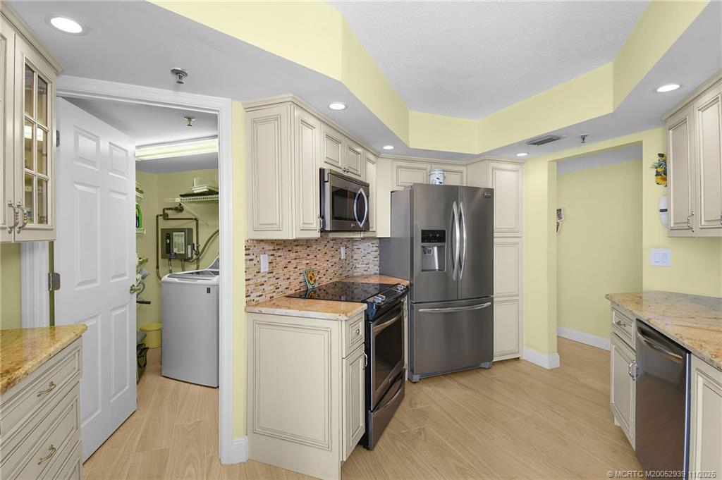 9600 S Ocean Drive 1009