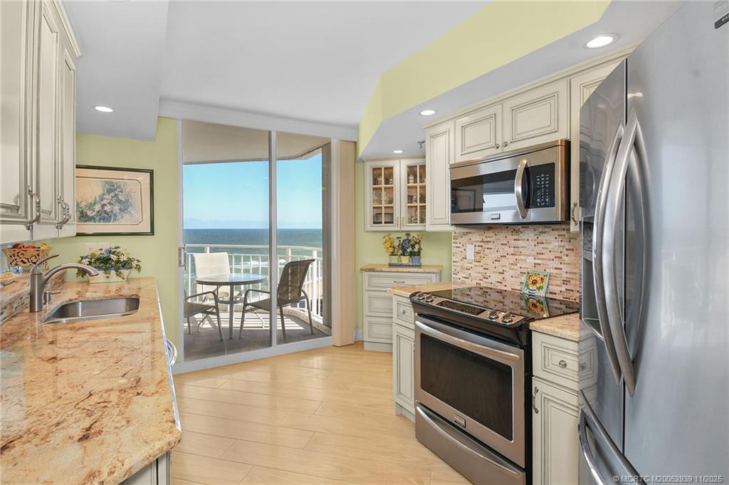 9600 S Ocean Drive 1009